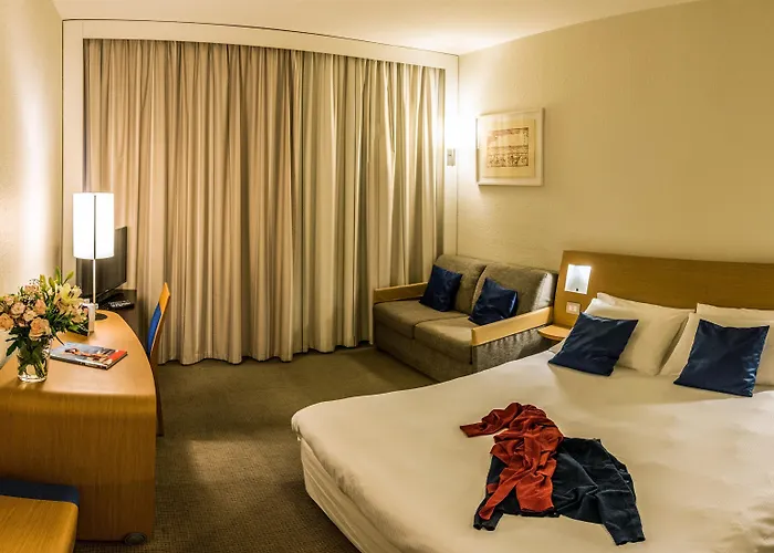 Hotell Living Place Villanova Di Castenaso