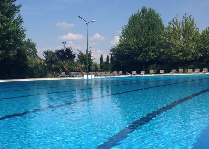 Hotell Living Place Villanova Di Castenaso