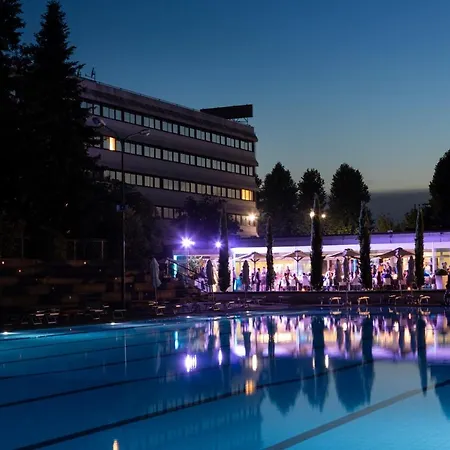 Living Place Hotel Villanova Di Castenaso
