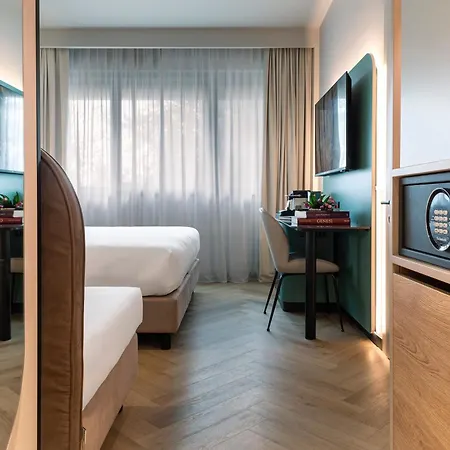 Hotel Living Place