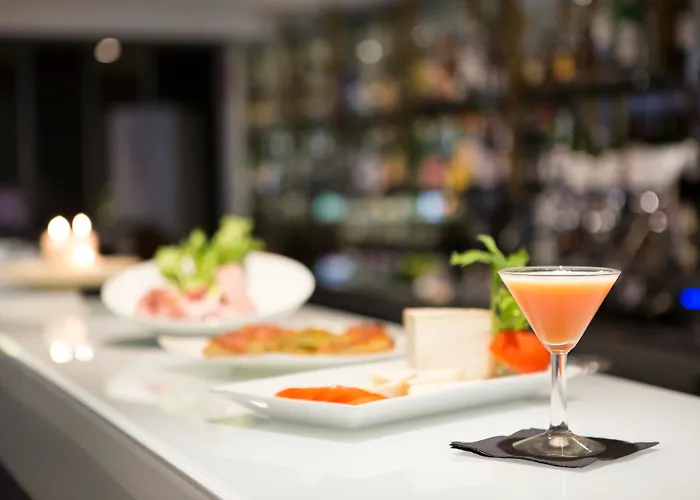 Hotel Living Place 4*