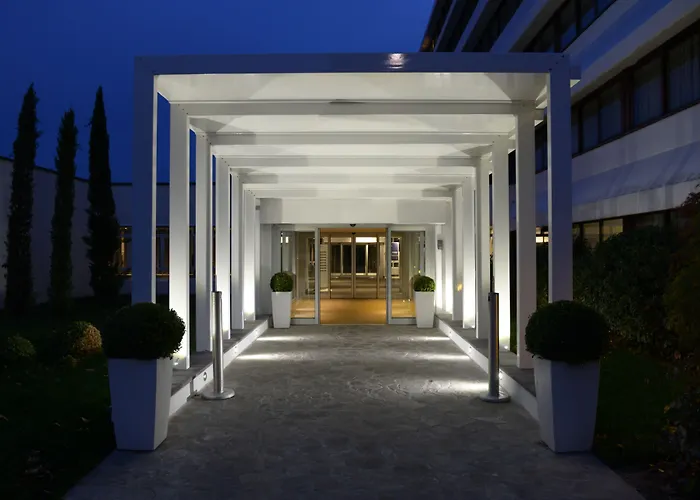 Living Place 4* Villanova Di Castenaso